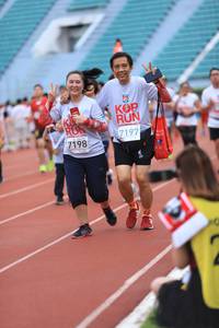 BIB: 7197, 7198
                            <button type="button" onclick="openModal(6010011)" class="btn btn-primary btn-sm float-right btn-popup" data-toggle="modal" data-target=".modal-high-quality">
                        <i class="fas fa-shopping-cart"></i> Add to Cart
                    </button>
                                            <button type="button" onclick="isThisMe(6010011, true)" class="btn btn-success btn-sm float-right btn-popup btn-isme hidden" data-toggle="tooltip" data-placement="bottom" title="นี่คือรูปของคุณใช่ไหม คลิกที่นี่เพื่อเอาเข้าอัลบั้ม">
                        <i class="fas fa-plus"></i> Add to album
                    </button>
                    <button type="button" onclick="isThisMe(6010011, false)" class="btn btn-warning btn-sm float-right btn-popup btn-isnotme hidden">
                        <i class="fas fa-ban"></i> Remove from album
                    </button>