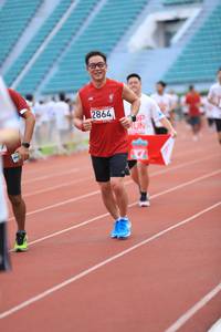 BIB: 2864
                            <button type="button" onclick="openModal(6011081)" class="btn btn-primary btn-sm float-right btn-popup" data-toggle="modal" data-target=".modal-high-quality">
                        <i class="fas fa-shopping-cart"></i> Add to Cart
                    </button>
                                            <button type="button" onclick="isThisMe(6011081, true)" class="btn btn-success btn-sm float-right btn-popup btn-isme hidden" data-toggle="tooltip" data-placement="bottom" title="นี่คือรูปของคุณใช่ไหม คลิกที่นี่เพื่อเอาเข้าอัลบั้ม">
                        <i class="fas fa-plus"></i> Add to album
                    </button>
                    <button type="button" onclick="isThisMe(6011081, false)" class="btn btn-warning btn-sm float-right btn-popup btn-isnotme hidden">
                        <i class="fas fa-ban"></i> Remove from album
                    </button>