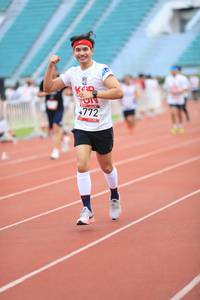 BIB: 4772
                            <button type="button" onclick="openModal(6005963)" class="btn btn-primary btn-sm float-right btn-popup" data-toggle="modal" data-target=".modal-high-quality">
                        <i class="fas fa-shopping-cart"></i> Add to Cart
                    </button>
                                            <button type="button" onclick="isThisMe(6005963, true)" class="btn btn-success btn-sm float-right btn-popup btn-isme hidden" data-toggle="tooltip" data-placement="bottom" title="นี่คือรูปของคุณใช่ไหม คลิกที่นี่เพื่อเอาเข้าอัลบั้ม">
                        <i class="fas fa-plus"></i> Add to album
                    </button>
                    <button type="button" onclick="isThisMe(6005963, false)" class="btn btn-warning btn-sm float-right btn-popup btn-isnotme hidden">
                        <i class="fas fa-ban"></i> Remove from album
                    </button>