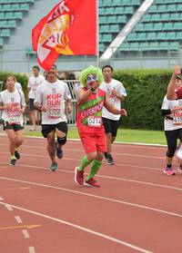 BIB: 5214, 3437, 5208, 415
                            <button type="button" onclick="openModal(5952360)" class="btn btn-primary btn-sm float-right btn-popup" data-toggle="modal" data-target=".modal-high-quality">
                        <i class="fas fa-shopping-cart"></i> Add to Cart
                    </button>
                                            <button type="button" onclick="isThisMe(5952360, true)" class="btn btn-success btn-sm float-right btn-popup btn-isme hidden" data-toggle="tooltip" data-placement="bottom" title="นี่คือรูปของคุณใช่ไหม คลิกที่นี่เพื่อเอาเข้าอัลบั้ม">
                        <i class="fas fa-plus"></i> Add to album
                    </button>
                    <button type="button" onclick="isThisMe(5952360, false)" class="btn btn-warning btn-sm float-right btn-popup btn-isnotme hidden">
                        <i class="fas fa-ban"></i> Remove from album
                    </button>