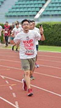 BIB: 2650
                            <button type="button" onclick="openModal(5952294)" class="btn btn-primary btn-sm float-right btn-popup" data-toggle="modal" data-target=".modal-high-quality">
                        <i class="fas fa-shopping-cart"></i> Add to Cart
                    </button>
                                            <button type="button" onclick="isThisMe(5952294, true)" class="btn btn-success btn-sm float-right btn-popup btn-isme hidden" data-toggle="tooltip" data-placement="bottom" title="นี่คือรูปของคุณใช่ไหม คลิกที่นี่เพื่อเอาเข้าอัลบั้ม">
                        <i class="fas fa-plus"></i> Add to album
                    </button>
                    <button type="button" onclick="isThisMe(5952294, false)" class="btn btn-warning btn-sm float-right btn-popup btn-isnotme hidden">
                        <i class="fas fa-ban"></i> Remove from album
                    </button>