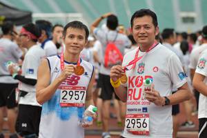 BIB: 2957, 2019, 2956, 
                            <button type="button" onclick="openModal(5910726)" class="btn btn-primary btn-sm float-right btn-popup" data-toggle="modal" data-target=".modal-high-quality">
                        <i class="fas fa-shopping-cart"></i> Add to Cart
                    </button>
                                            <button type="button" onclick="isThisMe(5910726, true)" class="btn btn-success btn-sm float-right btn-popup btn-isme hidden" data-toggle="tooltip" data-placement="bottom" title="นี่คือรูปของคุณใช่ไหม คลิกที่นี่เพื่อเอาเข้าอัลบั้ม">
                        <i class="fas fa-plus"></i> Add to album
                    </button>
                    <button type="button" onclick="isThisMe(5910726, false)" class="btn btn-warning btn-sm float-right btn-popup btn-isnotme hidden">
                        <i class="fas fa-ban"></i> Remove from album
                    </button>