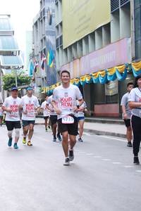 BIB: 4124, 2204, 717, 5715
                            <button type="button" onclick="openModal(6013066)" class="btn btn-primary btn-sm float-right btn-popup" data-toggle="modal" data-target=".modal-high-quality">
                        <i class="fas fa-shopping-cart"></i> Add to Cart
                    </button>
                                            <button type="button" onclick="isThisMe(6013066, true)" class="btn btn-success btn-sm float-right btn-popup btn-isme hidden" data-toggle="tooltip" data-placement="bottom" title="นี่คือรูปของคุณใช่ไหม คลิกที่นี่เพื่อเอาเข้าอัลบั้ม">
                        <i class="fas fa-plus"></i> Add to album
                    </button>
                    <button type="button" onclick="isThisMe(6013066, false)" class="btn btn-warning btn-sm float-right btn-popup btn-isnotme hidden">
                        <i class="fas fa-ban"></i> Remove from album
                    </button>