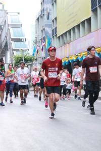 BIB: 2700, 4211, 4208, 4583, 150, 098, 583
                            <button type="button" onclick="openModal(6013315)" class="btn btn-primary btn-sm float-right btn-popup" data-toggle="modal" data-target=".modal-high-quality">
                        <i class="fas fa-shopping-cart"></i> Add to Cart
                    </button>
                                            <button type="button" onclick="isThisMe(6013315, true)" class="btn btn-success btn-sm float-right btn-popup btn-isme hidden" data-toggle="tooltip" data-placement="bottom" title="นี่คือรูปของคุณใช่ไหม คลิกที่นี่เพื่อเอาเข้าอัลบั้ม">
                        <i class="fas fa-plus"></i> Add to album
                    </button>
                    <button type="button" onclick="isThisMe(6013315, false)" class="btn btn-warning btn-sm float-right btn-popup btn-isnotme hidden">
                        <i class="fas fa-ban"></i> Remove from album
                    </button>