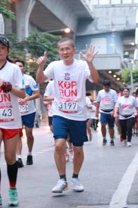 BIB: 3197, 306, 201
                            <button type="button" onclick="openModal(6012332)" class="btn btn-primary btn-sm float-right btn-popup" data-toggle="modal" data-target=".modal-high-quality">
                        <i class="fas fa-shopping-cart"></i> Add to Cart
                    </button>
                                            <button type="button" onclick="isThisMe(6012332, true)" class="btn btn-success btn-sm float-right btn-popup btn-isme hidden" data-toggle="tooltip" data-placement="bottom" title="นี่คือรูปของคุณใช่ไหม คลิกที่นี่เพื่อเอาเข้าอัลบั้ม">
                        <i class="fas fa-plus"></i> Add to album
                    </button>
                    <button type="button" onclick="isThisMe(6012332, false)" class="btn btn-warning btn-sm float-right btn-popup btn-isnotme hidden">
                        <i class="fas fa-ban"></i> Remove from album
                    </button>