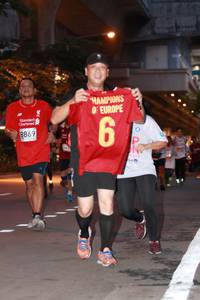 BIB: 8869
                            <button type="button" onclick="openModal(6010857)" class="btn btn-primary btn-sm float-right btn-popup" data-toggle="modal" data-target=".modal-high-quality">
                        <i class="fas fa-shopping-cart"></i> Add to Cart
                    </button>
                                            <button type="button" onclick="isThisMe(6010857, true)" class="btn btn-success btn-sm float-right btn-popup btn-isme hidden" data-toggle="tooltip" data-placement="bottom" title="นี่คือรูปของคุณใช่ไหม คลิกที่นี่เพื่อเอาเข้าอัลบั้ม">
                        <i class="fas fa-plus"></i> Add to album
                    </button>
                    <button type="button" onclick="isThisMe(6010857, false)" class="btn btn-warning btn-sm float-right btn-popup btn-isnotme hidden">
                        <i class="fas fa-ban"></i> Remove from album
                    </button>