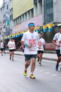 BIB: 2204, 204
                            <button type="button" onclick="openModal(6013067)" class="btn btn-primary btn-sm float-right btn-popup" data-toggle="modal" data-target=".modal-high-quality">
                        <i class="fas fa-shopping-cart"></i> Add to Cart
                    </button>
                                            <button type="button" onclick="isThisMe(6013067, true)" class="btn btn-success btn-sm float-right btn-popup btn-isme hidden" data-toggle="tooltip" data-placement="bottom" title="นี่คือรูปของคุณใช่ไหม คลิกที่นี่เพื่อเอาเข้าอัลบั้ม">
                        <i class="fas fa-plus"></i> Add to album
                    </button>
                    <button type="button" onclick="isThisMe(6013067, false)" class="btn btn-warning btn-sm float-right btn-popup btn-isnotme hidden">
                        <i class="fas fa-ban"></i> Remove from album
                    </button>