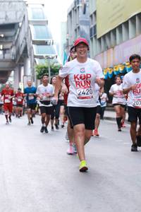 BIB: 2420, 207
                            <button type="button" onclick="openModal(6013164)" class="btn btn-primary btn-sm float-right btn-popup" data-toggle="modal" data-target=".modal-high-quality">
                        <i class="fas fa-shopping-cart"></i> Add to Cart
                    </button>
                                            <button type="button" onclick="isThisMe(6013164, true)" class="btn btn-success btn-sm float-right btn-popup btn-isme hidden" data-toggle="tooltip" data-placement="bottom" title="นี่คือรูปของคุณใช่ไหม คลิกที่นี่เพื่อเอาเข้าอัลบั้ม">
                        <i class="fas fa-plus"></i> Add to album
                    </button>
                    <button type="button" onclick="isThisMe(6013164, false)" class="btn btn-warning btn-sm float-right btn-popup btn-isnotme hidden">
                        <i class="fas fa-ban"></i> Remove from album
                    </button>