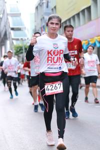 BIB: 4267, , 410
                            <button type="button" onclick="openModal(6012919)" class="btn btn-primary btn-sm float-right btn-popup" data-toggle="modal" data-target=".modal-high-quality">
                        <i class="fas fa-shopping-cart"></i> Add to Cart
                    </button>
                                            <button type="button" onclick="isThisMe(6012919, true)" class="btn btn-success btn-sm float-right btn-popup btn-isme hidden" data-toggle="tooltip" data-placement="bottom" title="นี่คือรูปของคุณใช่ไหม คลิกที่นี่เพื่อเอาเข้าอัลบั้ม">
                        <i class="fas fa-plus"></i> Add to album
                    </button>
                    <button type="button" onclick="isThisMe(6012919, false)" class="btn btn-warning btn-sm float-right btn-popup btn-isnotme hidden">
                        <i class="fas fa-ban"></i> Remove from album
                    </button>