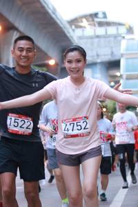 BIB: 1522, 4752
                            <button type="button" onclick="openModal(6011701)" class="btn btn-primary btn-sm float-right btn-popup" data-toggle="modal" data-target=".modal-high-quality">
                        <i class="fas fa-shopping-cart"></i> Add to Cart
                    </button>
                                            <button type="button" onclick="isThisMe(6011701, true)" class="btn btn-success btn-sm float-right btn-popup btn-isme hidden" data-toggle="tooltip" data-placement="bottom" title="นี่คือรูปของคุณใช่ไหม คลิกที่นี่เพื่อเอาเข้าอัลบั้ม">
                        <i class="fas fa-plus"></i> Add to album
                    </button>
                    <button type="button" onclick="isThisMe(6011701, false)" class="btn btn-warning btn-sm float-right btn-popup btn-isnotme hidden">
                        <i class="fas fa-ban"></i> Remove from album
                    </button>