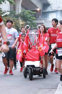 BIB: 840, 708, 101
                            <button type="button" onclick="openModal(6012528)" class="btn btn-primary btn-sm float-right btn-popup" data-toggle="modal" data-target=".modal-high-quality">
                        <i class="fas fa-shopping-cart"></i> Add to Cart
                    </button>
                                            <button type="button" onclick="isThisMe(6012528, true)" class="btn btn-success btn-sm float-right btn-popup btn-isme hidden" data-toggle="tooltip" data-placement="bottom" title="นี่คือรูปของคุณใช่ไหม คลิกที่นี่เพื่อเอาเข้าอัลบั้ม">
                        <i class="fas fa-plus"></i> Add to album
                    </button>
                    <button type="button" onclick="isThisMe(6012528, false)" class="btn btn-warning btn-sm float-right btn-popup btn-isnotme hidden">
                        <i class="fas fa-ban"></i> Remove from album
                    </button>