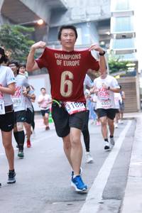 BIB: 593, 4557, 3188, 
                            <button type="button" onclick="openModal(6012198)" class="btn btn-primary btn-sm float-right btn-popup" data-toggle="modal" data-target=".modal-high-quality">
                        <i class="fas fa-shopping-cart"></i> Add to Cart
                    </button>
                                            <button type="button" onclick="isThisMe(6012198, true)" class="btn btn-success btn-sm float-right btn-popup btn-isme hidden" data-toggle="tooltip" data-placement="bottom" title="นี่คือรูปของคุณใช่ไหม คลิกที่นี่เพื่อเอาเข้าอัลบั้ม">
                        <i class="fas fa-plus"></i> Add to album
                    </button>
                    <button type="button" onclick="isThisMe(6012198, false)" class="btn btn-warning btn-sm float-right btn-popup btn-isnotme hidden">
                        <i class="fas fa-ban"></i> Remove from album
                    </button>