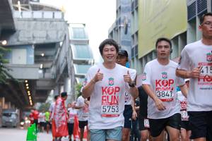 BIB: 415, 3847, 5753
                            <button type="button" onclick="openModal(6013377)" class="btn btn-primary btn-sm float-right btn-popup" data-toggle="modal" data-target=".modal-high-quality">
                        <i class="fas fa-shopping-cart"></i> Add to Cart
                    </button>
                                            <button type="button" onclick="isThisMe(6013377, true)" class="btn btn-success btn-sm float-right btn-popup btn-isme hidden" data-toggle="tooltip" data-placement="bottom" title="นี่คือรูปของคุณใช่ไหม คลิกที่นี่เพื่อเอาเข้าอัลบั้ม">
                        <i class="fas fa-plus"></i> Add to album
                    </button>
                    <button type="button" onclick="isThisMe(6013377, false)" class="btn btn-warning btn-sm float-right btn-popup btn-isnotme hidden">
                        <i class="fas fa-ban"></i> Remove from album
                    </button>