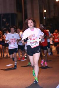 BIB: 1254, 4838
                            <button type="button" onclick="openModal(6102393)" class="btn btn-primary btn-sm float-right btn-popup" data-toggle="modal" data-target=".modal-high-quality">
                        <i class="fas fa-shopping-cart"></i> Add to Cart
                    </button>
                                            <button type="button" onclick="isThisMe(6102393, true)" class="btn btn-success btn-sm float-right btn-popup btn-isme hidden" data-toggle="tooltip" data-placement="bottom" title="นี่คือรูปของคุณใช่ไหม คลิกที่นี่เพื่อเอาเข้าอัลบั้ม">
                        <i class="fas fa-plus"></i> Add to album
                    </button>
                    <button type="button" onclick="isThisMe(6102393, false)" class="btn btn-warning btn-sm float-right btn-popup btn-isnotme hidden">
                        <i class="fas fa-ban"></i> Remove from album
                    </button>