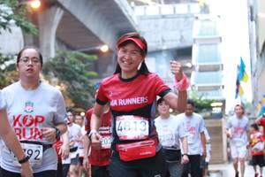 BIB: 4813, 752, 203
                            <button type="button" onclick="openModal(6011974)" class="btn btn-primary btn-sm float-right btn-popup" data-toggle="modal" data-target=".modal-high-quality">
                        <i class="fas fa-shopping-cart"></i> Add to Cart
                    </button>
                                            <button type="button" onclick="isThisMe(6011974, true)" class="btn btn-success btn-sm float-right btn-popup btn-isme hidden" data-toggle="tooltip" data-placement="bottom" title="นี่คือรูปของคุณใช่ไหม คลิกที่นี่เพื่อเอาเข้าอัลบั้ม">
                        <i class="fas fa-plus"></i> Add to album
                    </button>
                    <button type="button" onclick="isThisMe(6011974, false)" class="btn btn-warning btn-sm float-right btn-popup btn-isnotme hidden">
                        <i class="fas fa-ban"></i> Remove from album
                    </button>