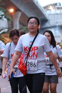 BIB: 286, 2019
                            <button type="button" onclick="openModal(6011472)" class="btn btn-primary btn-sm float-right btn-popup" data-toggle="modal" data-target=".modal-high-quality">
                        <i class="fas fa-shopping-cart"></i> Add to Cart
                    </button>
                                            <button type="button" onclick="isThisMe(6011472, true)" class="btn btn-success btn-sm float-right btn-popup btn-isme hidden" data-toggle="tooltip" data-placement="bottom" title="นี่คือรูปของคุณใช่ไหม คลิกที่นี่เพื่อเอาเข้าอัลบั้ม">
                        <i class="fas fa-plus"></i> Add to album
                    </button>
                    <button type="button" onclick="isThisMe(6011472, false)" class="btn btn-warning btn-sm float-right btn-popup btn-isnotme hidden">
                        <i class="fas fa-ban"></i> Remove from album
                    </button>