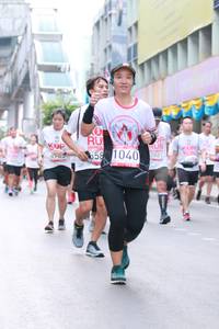 BIB: 1040, 2681, 681, 659, 268
                            <button type="button" onclick="openModal(6013237)" class="btn btn-primary btn-sm float-right btn-popup" data-toggle="modal" data-target=".modal-high-quality">
                        <i class="fas fa-shopping-cart"></i> Add to Cart
                    </button>
                                            <button type="button" onclick="isThisMe(6013237, true)" class="btn btn-success btn-sm float-right btn-popup btn-isme hidden" data-toggle="tooltip" data-placement="bottom" title="นี่คือรูปของคุณใช่ไหม คลิกที่นี่เพื่อเอาเข้าอัลบั้ม">
                        <i class="fas fa-plus"></i> Add to album
                    </button>
                    <button type="button" onclick="isThisMe(6013237, false)" class="btn btn-warning btn-sm float-right btn-popup btn-isnotme hidden">
                        <i class="fas fa-ban"></i> Remove from album
                    </button>