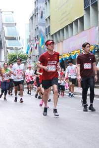 BIB: 4208, 2700, 4211, 211
                            <button type="button" onclick="openModal(6013326)" class="btn btn-primary btn-sm float-right btn-popup" data-toggle="modal" data-target=".modal-high-quality">
                        <i class="fas fa-shopping-cart"></i> Add to Cart
                    </button>
                                            <button type="button" onclick="isThisMe(6013326, true)" class="btn btn-success btn-sm float-right btn-popup btn-isme hidden" data-toggle="tooltip" data-placement="bottom" title="นี่คือรูปของคุณใช่ไหม คลิกที่นี่เพื่อเอาเข้าอัลบั้ม">
                        <i class="fas fa-plus"></i> Add to album
                    </button>
                    <button type="button" onclick="isThisMe(6013326, false)" class="btn btn-warning btn-sm float-right btn-popup btn-isnotme hidden">
                        <i class="fas fa-ban"></i> Remove from album
                    </button>