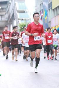 BIB: 3837, 8555
                            <button type="button" onclick="openModal(6012856)" class="btn btn-primary btn-sm float-right btn-popup" data-toggle="modal" data-target=".modal-high-quality">
                        <i class="fas fa-shopping-cart"></i> Add to Cart
                    </button>
                                            <button type="button" onclick="isThisMe(6012856, true)" class="btn btn-success btn-sm float-right btn-popup btn-isme hidden" data-toggle="tooltip" data-placement="bottom" title="นี่คือรูปของคุณใช่ไหม คลิกที่นี่เพื่อเอาเข้าอัลบั้ม">
                        <i class="fas fa-plus"></i> Add to album
                    </button>
                    <button type="button" onclick="isThisMe(6012856, false)" class="btn btn-warning btn-sm float-right btn-popup btn-isnotme hidden">
                        <i class="fas fa-ban"></i> Remove from album
                    </button>