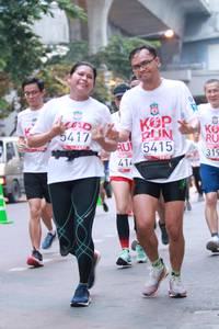 BIB: 5415, 5417, 319, 414
                            <button type="button" onclick="openModal(6012317)" class="btn btn-primary btn-sm float-right btn-popup" data-toggle="modal" data-target=".modal-high-quality">
                        <i class="fas fa-shopping-cart"></i> Add to Cart
                    </button>
                                            <button type="button" onclick="isThisMe(6012317, true)" class="btn btn-success btn-sm float-right btn-popup btn-isme hidden" data-toggle="tooltip" data-placement="bottom" title="นี่คือรูปของคุณใช่ไหม คลิกที่นี่เพื่อเอาเข้าอัลบั้ม">
                        <i class="fas fa-plus"></i> Add to album
                    </button>
                    <button type="button" onclick="isThisMe(6012317, false)" class="btn btn-warning btn-sm float-right btn-popup btn-isnotme hidden">
                        <i class="fas fa-ban"></i> Remove from album
                    </button>