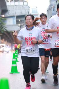 BIB: 8226, 456
                            <button type="button" onclick="openModal(6012820)" class="btn btn-primary btn-sm float-right btn-popup" data-toggle="modal" data-target=".modal-high-quality">
                        <i class="fas fa-shopping-cart"></i> Add to Cart
                    </button>
                                            <button type="button" onclick="isThisMe(6012820, true)" class="btn btn-success btn-sm float-right btn-popup btn-isme hidden" data-toggle="tooltip" data-placement="bottom" title="นี่คือรูปของคุณใช่ไหม คลิกที่นี่เพื่อเอาเข้าอัลบั้ม">
                        <i class="fas fa-plus"></i> Add to album
                    </button>
                    <button type="button" onclick="isThisMe(6012820, false)" class="btn btn-warning btn-sm float-right btn-popup btn-isnotme hidden">
                        <i class="fas fa-ban"></i> Remove from album
                    </button>