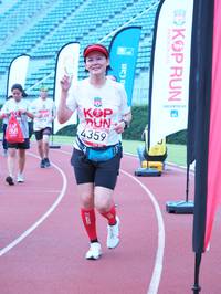 BIB: 4359
                            <button type="button" onclick="openModal(5934793)" class="btn btn-primary btn-sm float-right btn-popup" data-toggle="modal" data-target=".modal-high-quality">
                        <i class="fas fa-shopping-cart"></i> Add to Cart
                    </button>
                                            <button type="button" onclick="isThisMe(5934793, true)" class="btn btn-success btn-sm float-right btn-popup btn-isme hidden" data-toggle="tooltip" data-placement="bottom" title="นี่คือรูปของคุณใช่ไหม คลิกที่นี่เพื่อเอาเข้าอัลบั้ม">
                        <i class="fas fa-plus"></i> Add to album
                    </button>
                    <button type="button" onclick="isThisMe(5934793, false)" class="btn btn-warning btn-sm float-right btn-popup btn-isnotme hidden">
                        <i class="fas fa-ban"></i> Remove from album
                    </button>