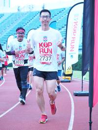 BIB: 3037, 2737
                            <button type="button" onclick="openModal(5933460)" class="btn btn-primary btn-sm float-right btn-popup" data-toggle="modal" data-target=".modal-high-quality">
                        <i class="fas fa-shopping-cart"></i> Add to Cart
                    </button>
                                            <button type="button" onclick="isThisMe(5933460, true)" class="btn btn-success btn-sm float-right btn-popup btn-isme hidden" data-toggle="tooltip" data-placement="bottom" title="นี่คือรูปของคุณใช่ไหม คลิกที่นี่เพื่อเอาเข้าอัลบั้ม">
                        <i class="fas fa-plus"></i> Add to album
                    </button>
                    <button type="button" onclick="isThisMe(5933460, false)" class="btn btn-warning btn-sm float-right btn-popup btn-isnotme hidden">
                        <i class="fas fa-ban"></i> Remove from album
                    </button>