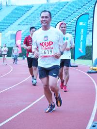 BIB: 5619, 699
                            <button type="button" onclick="openModal(5930494)" class="btn btn-primary btn-sm float-right btn-popup" data-toggle="modal" data-target=".modal-high-quality">
                        <i class="fas fa-shopping-cart"></i> Add to Cart
                    </button>
                                            <button type="button" onclick="isThisMe(5930494, true)" class="btn btn-success btn-sm float-right btn-popup btn-isme hidden" data-toggle="tooltip" data-placement="bottom" title="นี่คือรูปของคุณใช่ไหม คลิกที่นี่เพื่อเอาเข้าอัลบั้ม">
                        <i class="fas fa-plus"></i> Add to album
                    </button>
                    <button type="button" onclick="isThisMe(5930494, false)" class="btn btn-warning btn-sm float-right btn-popup btn-isnotme hidden">
                        <i class="fas fa-ban"></i> Remove from album
                    </button>