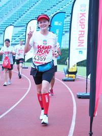 BIB: 4359
                            <button type="button" onclick="openModal(5934902)" class="btn btn-primary btn-sm float-right btn-popup" data-toggle="modal" data-target=".modal-high-quality">
                        <i class="fas fa-shopping-cart"></i> Add to Cart
                    </button>
                                            <button type="button" onclick="isThisMe(5934902, true)" class="btn btn-success btn-sm float-right btn-popup btn-isme hidden" data-toggle="tooltip" data-placement="bottom" title="นี่คือรูปของคุณใช่ไหม คลิกที่นี่เพื่อเอาเข้าอัลบั้ม">
                        <i class="fas fa-plus"></i> Add to album
                    </button>
                    <button type="button" onclick="isThisMe(5934902, false)" class="btn btn-warning btn-sm float-right btn-popup btn-isnotme hidden">
                        <i class="fas fa-ban"></i> Remove from album
                    </button>