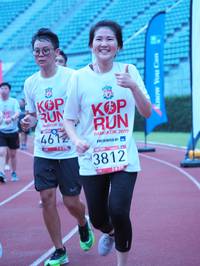 BIB: 4612, 2019, 3812
                            <button type="button" onclick="openModal(5926574)" class="btn btn-primary btn-sm float-right btn-popup" data-toggle="modal" data-target=".modal-high-quality">
                        <i class="fas fa-shopping-cart"></i> Add to Cart
                    </button>
                                            <button type="button" onclick="isThisMe(5926574, true)" class="btn btn-success btn-sm float-right btn-popup btn-isme hidden" data-toggle="tooltip" data-placement="bottom" title="นี่คือรูปของคุณใช่ไหม คลิกที่นี่เพื่อเอาเข้าอัลบั้ม">
                        <i class="fas fa-plus"></i> Add to album
                    </button>
                    <button type="button" onclick="isThisMe(5926574, false)" class="btn btn-warning btn-sm float-right btn-popup btn-isnotme hidden">
                        <i class="fas fa-ban"></i> Remove from album
                    </button>