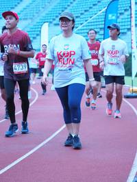 BIB: 2875, 4739
                            <button type="button" onclick="openModal(5928562)" class="btn btn-primary btn-sm float-right btn-popup" data-toggle="modal" data-target=".modal-high-quality">
                        <i class="fas fa-shopping-cart"></i> Add to Cart
                    </button>
                                            <button type="button" onclick="isThisMe(5928562, true)" class="btn btn-success btn-sm float-right btn-popup btn-isme hidden" data-toggle="tooltip" data-placement="bottom" title="นี่คือรูปของคุณใช่ไหม คลิกที่นี่เพื่อเอาเข้าอัลบั้ม">
                        <i class="fas fa-plus"></i> Add to album
                    </button>
                    <button type="button" onclick="isThisMe(5928562, false)" class="btn btn-warning btn-sm float-right btn-popup btn-isnotme hidden">
                        <i class="fas fa-ban"></i> Remove from album
                    </button>