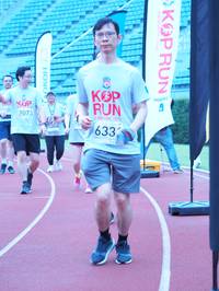 BIB: 9073, 633
                            <button type="button" onclick="openModal(5921342)" class="btn btn-primary btn-sm float-right btn-popup" data-toggle="modal" data-target=".modal-high-quality">
                        <i class="fas fa-shopping-cart"></i> Add to Cart
                    </button>
                                            <button type="button" onclick="isThisMe(5921342, true)" class="btn btn-success btn-sm float-right btn-popup btn-isme hidden" data-toggle="tooltip" data-placement="bottom" title="นี่คือรูปของคุณใช่ไหม คลิกที่นี่เพื่อเอาเข้าอัลบั้ม">
                        <i class="fas fa-plus"></i> Add to album
                    </button>
                    <button type="button" onclick="isThisMe(5921342, false)" class="btn btn-warning btn-sm float-right btn-popup btn-isnotme hidden">
                        <i class="fas fa-ban"></i> Remove from album
                    </button>