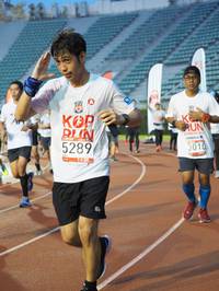 BIB: 5289, 3010
                            <button type="button" onclick="openModal(5915976)" class="btn btn-primary btn-sm float-right btn-popup" data-toggle="modal" data-target=".modal-high-quality">
                        <i class="fas fa-shopping-cart"></i> Add to Cart
                    </button>
                                            <button type="button" onclick="isThisMe(5915976, true)" class="btn btn-success btn-sm float-right btn-popup btn-isme hidden" data-toggle="tooltip" data-placement="bottom" title="นี่คือรูปของคุณใช่ไหม คลิกที่นี่เพื่อเอาเข้าอัลบั้ม">
                        <i class="fas fa-plus"></i> Add to album
                    </button>
                    <button type="button" onclick="isThisMe(5915976, false)" class="btn btn-warning btn-sm float-right btn-popup btn-isnotme hidden">
                        <i class="fas fa-ban"></i> Remove from album
                    </button>