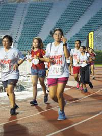 BIB: 6654, 65870, 489, 7115, 
                            <button type="button" onclick="openModal(5913451)" class="btn btn-primary btn-sm float-right btn-popup" data-toggle="modal" data-target=".modal-high-quality">
                        <i class="fas fa-shopping-cart"></i> Add to Cart
                    </button>
                                            <button type="button" onclick="isThisMe(5913451, true)" class="btn btn-success btn-sm float-right btn-popup btn-isme hidden" data-toggle="tooltip" data-placement="bottom" title="นี่คือรูปของคุณใช่ไหม คลิกที่นี่เพื่อเอาเข้าอัลบั้ม">
                        <i class="fas fa-plus"></i> Add to album
                    </button>
                    <button type="button" onclick="isThisMe(5913451, false)" class="btn btn-warning btn-sm float-right btn-popup btn-isnotme hidden">
                        <i class="fas fa-ban"></i> Remove from album
                    </button>