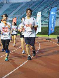 BIB: 7416, 675, 7415, 
                            <button type="button" onclick="openModal(5916336)" class="btn btn-primary btn-sm float-right btn-popup" data-toggle="modal" data-target=".modal-high-quality">
                        <i class="fas fa-shopping-cart"></i> Add to Cart
                    </button>
                                            <button type="button" onclick="isThisMe(5916336, true)" class="btn btn-success btn-sm float-right btn-popup btn-isme hidden" data-toggle="tooltip" data-placement="bottom" title="นี่คือรูปของคุณใช่ไหม คลิกที่นี่เพื่อเอาเข้าอัลบั้ม">
                        <i class="fas fa-plus"></i> Add to album
                    </button>
                    <button type="button" onclick="isThisMe(5916336, false)" class="btn btn-warning btn-sm float-right btn-popup btn-isnotme hidden">
                        <i class="fas fa-ban"></i> Remove from album
                    </button>