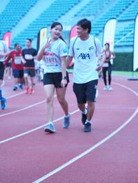 BIB: 169
                            <button type="button" onclick="openModal(5930989)" class="btn btn-primary btn-sm float-right btn-popup" data-toggle="modal" data-target=".modal-high-quality">
                        <i class="fas fa-shopping-cart"></i> Add to Cart
                    </button>
                                            <button type="button" onclick="isThisMe(5930989, true)" class="btn btn-success btn-sm float-right btn-popup btn-isme hidden" data-toggle="tooltip" data-placement="bottom" title="นี่คือรูปของคุณใช่ไหม คลิกที่นี่เพื่อเอาเข้าอัลบั้ม">
                        <i class="fas fa-plus"></i> Add to album
                    </button>
                    <button type="button" onclick="isThisMe(5930989, false)" class="btn btn-warning btn-sm float-right btn-popup btn-isnotme hidden">
                        <i class="fas fa-ban"></i> Remove from album
                    </button>