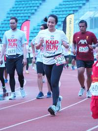 BIB: 3639, 7673, 3439, 
                            <button type="button" onclick="openModal(5933717)" class="btn btn-primary btn-sm float-right btn-popup" data-toggle="modal" data-target=".modal-high-quality">
                        <i class="fas fa-shopping-cart"></i> Add to Cart
                    </button>
                                            <button type="button" onclick="isThisMe(5933717, true)" class="btn btn-success btn-sm float-right btn-popup btn-isme hidden" data-toggle="tooltip" data-placement="bottom" title="นี่คือรูปของคุณใช่ไหม คลิกที่นี่เพื่อเอาเข้าอัลบั้ม">
                        <i class="fas fa-plus"></i> Add to album
                    </button>
                    <button type="button" onclick="isThisMe(5933717, false)" class="btn btn-warning btn-sm float-right btn-popup btn-isnotme hidden">
                        <i class="fas fa-ban"></i> Remove from album
                    </button>