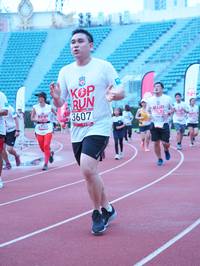 BIB: 3607, 953
                            <button type="button" onclick="openModal(5933646)" class="btn btn-primary btn-sm float-right btn-popup" data-toggle="modal" data-target=".modal-high-quality">
                        <i class="fas fa-shopping-cart"></i> Add to Cart
                    </button>
                                            <button type="button" onclick="isThisMe(5933646, true)" class="btn btn-success btn-sm float-right btn-popup btn-isme hidden" data-toggle="tooltip" data-placement="bottom" title="นี่คือรูปของคุณใช่ไหม คลิกที่นี่เพื่อเอาเข้าอัลบั้ม">
                        <i class="fas fa-plus"></i> Add to album
                    </button>
                    <button type="button" onclick="isThisMe(5933646, false)" class="btn btn-warning btn-sm float-right btn-popup btn-isnotme hidden">
                        <i class="fas fa-ban"></i> Remove from album
                    </button>