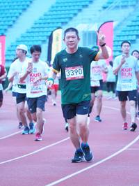 BIB: 3390, 3564, 7814
                            <button type="button" onclick="openModal(5929099)" class="btn btn-primary btn-sm float-right btn-popup" data-toggle="modal" data-target=".modal-high-quality">
                        <i class="fas fa-shopping-cart"></i> Add to Cart
                    </button>
                                            <button type="button" onclick="isThisMe(5929099, true)" class="btn btn-success btn-sm float-right btn-popup btn-isme hidden" data-toggle="tooltip" data-placement="bottom" title="นี่คือรูปของคุณใช่ไหม คลิกที่นี่เพื่อเอาเข้าอัลบั้ม">
                        <i class="fas fa-plus"></i> Add to album
                    </button>
                    <button type="button" onclick="isThisMe(5929099, false)" class="btn btn-warning btn-sm float-right btn-popup btn-isnotme hidden">
                        <i class="fas fa-ban"></i> Remove from album
                    </button>