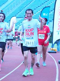 BIB: 6929, 301, 7611
                            <button type="button" onclick="openModal(5920991)" class="btn btn-primary btn-sm float-right btn-popup" data-toggle="modal" data-target=".modal-high-quality">
                        <i class="fas fa-shopping-cart"></i> Add to Cart
                    </button>
                                            <button type="button" onclick="isThisMe(5920991, true)" class="btn btn-success btn-sm float-right btn-popup btn-isme hidden" data-toggle="tooltip" data-placement="bottom" title="นี่คือรูปของคุณใช่ไหม คลิกที่นี่เพื่อเอาเข้าอัลบั้ม">
                        <i class="fas fa-plus"></i> Add to album
                    </button>
                    <button type="button" onclick="isThisMe(5920991, false)" class="btn btn-warning btn-sm float-right btn-popup btn-isnotme hidden">
                        <i class="fas fa-ban"></i> Remove from album
                    </button>