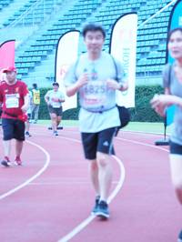 BIB: 4825
                            <button type="button" onclick="openModal(5930897)" class="btn btn-primary btn-sm float-right btn-popup" data-toggle="modal" data-target=".modal-high-quality">
                        <i class="fas fa-shopping-cart"></i> Add to Cart
                    </button>
                                            <button type="button" onclick="isThisMe(5930897, true)" class="btn btn-success btn-sm float-right btn-popup btn-isme hidden" data-toggle="tooltip" data-placement="bottom" title="นี่คือรูปของคุณใช่ไหม คลิกที่นี่เพื่อเอาเข้าอัลบั้ม">
                        <i class="fas fa-plus"></i> Add to album
                    </button>
                    <button type="button" onclick="isThisMe(5930897, false)" class="btn btn-warning btn-sm float-right btn-popup btn-isnotme hidden">
                        <i class="fas fa-ban"></i> Remove from album
                    </button>