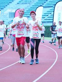 BIB: 423, 861, 3592
                            <button type="button" onclick="openModal(5934626)" class="btn btn-primary btn-sm float-right btn-popup" data-toggle="modal" data-target=".modal-high-quality">
                        <i class="fas fa-shopping-cart"></i> Add to Cart
                    </button>
                                            <button type="button" onclick="isThisMe(5934626, true)" class="btn btn-success btn-sm float-right btn-popup btn-isme hidden" data-toggle="tooltip" data-placement="bottom" title="นี่คือรูปของคุณใช่ไหม คลิกที่นี่เพื่อเอาเข้าอัลบั้ม">
                        <i class="fas fa-plus"></i> Add to album
                    </button>
                    <button type="button" onclick="isThisMe(5934626, false)" class="btn btn-warning btn-sm float-right btn-popup btn-isnotme hidden">
                        <i class="fas fa-ban"></i> Remove from album
                    </button>