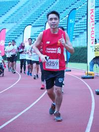 BIB: 8060, 870, 8259
                            <button type="button" onclick="openModal(5928425)" class="btn btn-primary btn-sm float-right btn-popup" data-toggle="modal" data-target=".modal-high-quality">
                        <i class="fas fa-shopping-cart"></i> Add to Cart
                    </button>
                                            <button type="button" onclick="isThisMe(5928425, true)" class="btn btn-success btn-sm float-right btn-popup btn-isme hidden" data-toggle="tooltip" data-placement="bottom" title="นี่คือรูปของคุณใช่ไหม คลิกที่นี่เพื่อเอาเข้าอัลบั้ม">
                        <i class="fas fa-plus"></i> Add to album
                    </button>
                    <button type="button" onclick="isThisMe(5928425, false)" class="btn btn-warning btn-sm float-right btn-popup btn-isnotme hidden">
                        <i class="fas fa-ban"></i> Remove from album
                    </button>