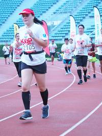 BIB: 2105, 102, 4104
                            <button type="button" onclick="openModal(5936631)" class="btn btn-primary btn-sm float-right btn-popup" data-toggle="modal" data-target=".modal-high-quality">
                        <i class="fas fa-shopping-cart"></i> Add to Cart
                    </button>
                                            <button type="button" onclick="isThisMe(5936631, true)" class="btn btn-success btn-sm float-right btn-popup btn-isme hidden" data-toggle="tooltip" data-placement="bottom" title="นี่คือรูปของคุณใช่ไหม คลิกที่นี่เพื่อเอาเข้าอัลบั้ม">
                        <i class="fas fa-plus"></i> Add to album
                    </button>
                    <button type="button" onclick="isThisMe(5936631, false)" class="btn btn-warning btn-sm float-right btn-popup btn-isnotme hidden">
                        <i class="fas fa-ban"></i> Remove from album
                    </button>