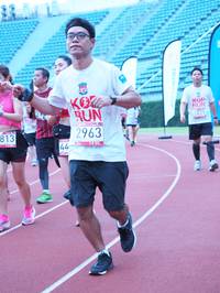 BIB: 825, 2963, 813
                            <button type="button" onclick="openModal(5933015)" class="btn btn-primary btn-sm float-right btn-popup" data-toggle="modal" data-target=".modal-high-quality">
                        <i class="fas fa-shopping-cart"></i> Add to Cart
                    </button>
                                            <button type="button" onclick="isThisMe(5933015, true)" class="btn btn-success btn-sm float-right btn-popup btn-isme hidden" data-toggle="tooltip" data-placement="bottom" title="นี่คือรูปของคุณใช่ไหม คลิกที่นี่เพื่อเอาเข้าอัลบั้ม">
                        <i class="fas fa-plus"></i> Add to album
                    </button>
                    <button type="button" onclick="isThisMe(5933015, false)" class="btn btn-warning btn-sm float-right btn-popup btn-isnotme hidden">
                        <i class="fas fa-ban"></i> Remove from album
                    </button>