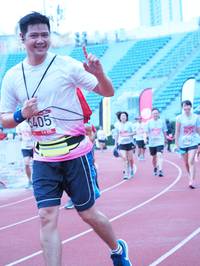 BIB: 405, 6746
                            <button type="button" onclick="openModal(5933156)" class="btn btn-primary btn-sm float-right btn-popup" data-toggle="modal" data-target=".modal-high-quality">
                        <i class="fas fa-shopping-cart"></i> Add to Cart
                    </button>
                                            <button type="button" onclick="isThisMe(5933156, true)" class="btn btn-success btn-sm float-right btn-popup btn-isme hidden" data-toggle="tooltip" data-placement="bottom" title="นี่คือรูปของคุณใช่ไหม คลิกที่นี่เพื่อเอาเข้าอัลบั้ม">
                        <i class="fas fa-plus"></i> Add to album
                    </button>
                    <button type="button" onclick="isThisMe(5933156, false)" class="btn btn-warning btn-sm float-right btn-popup btn-isnotme hidden">
                        <i class="fas fa-ban"></i> Remove from album
                    </button>