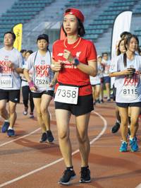 BIB: 7526, 6408, 8115, 7358
                            <button type="button" onclick="openModal(5915814)" class="btn btn-primary btn-sm float-right btn-popup" data-toggle="modal" data-target=".modal-high-quality">
                        <i class="fas fa-shopping-cart"></i> Add to Cart
                    </button>
                                            <button type="button" onclick="isThisMe(5915814, true)" class="btn btn-success btn-sm float-right btn-popup btn-isme hidden" data-toggle="tooltip" data-placement="bottom" title="นี่คือรูปของคุณใช่ไหม คลิกที่นี่เพื่อเอาเข้าอัลบั้ม">
                        <i class="fas fa-plus"></i> Add to album
                    </button>
                    <button type="button" onclick="isThisMe(5915814, false)" class="btn btn-warning btn-sm float-right btn-popup btn-isnotme hidden">
                        <i class="fas fa-ban"></i> Remove from album
                    </button>