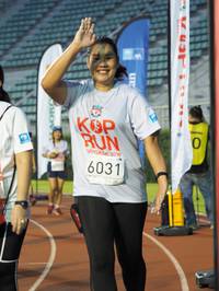 BIB: 6031
                            <button type="button" onclick="openModal(5912797)" class="btn btn-primary btn-sm float-right btn-popup" data-toggle="modal" data-target=".modal-high-quality">
                        <i class="fas fa-shopping-cart"></i> Add to Cart
                    </button>
                                            <button type="button" onclick="isThisMe(5912797, true)" class="btn btn-success btn-sm float-right btn-popup btn-isme hidden" data-toggle="tooltip" data-placement="bottom" title="นี่คือรูปของคุณใช่ไหม คลิกที่นี่เพื่อเอาเข้าอัลบั้ม">
                        <i class="fas fa-plus"></i> Add to album
                    </button>
                    <button type="button" onclick="isThisMe(5912797, false)" class="btn btn-warning btn-sm float-right btn-popup btn-isnotme hidden">
                        <i class="fas fa-ban"></i> Remove from album
                    </button>