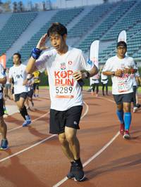 BIB: 5289, 3010
                            <button type="button" onclick="openModal(5915967)" class="btn btn-primary btn-sm float-right btn-popup" data-toggle="modal" data-target=".modal-high-quality">
                        <i class="fas fa-shopping-cart"></i> Add to Cart
                    </button>
                                            <button type="button" onclick="isThisMe(5915967, true)" class="btn btn-success btn-sm float-right btn-popup btn-isme hidden" data-toggle="tooltip" data-placement="bottom" title="นี่คือรูปของคุณใช่ไหม คลิกที่นี่เพื่อเอาเข้าอัลบั้ม">
                        <i class="fas fa-plus"></i> Add to album
                    </button>
                    <button type="button" onclick="isThisMe(5915967, false)" class="btn btn-warning btn-sm float-right btn-popup btn-isnotme hidden">
                        <i class="fas fa-ban"></i> Remove from album
                    </button>