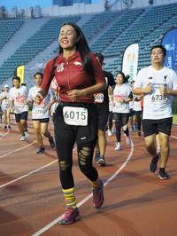 BIB: 6738, 088, 589, 8320, 6015, 7796
                            <button type="button" onclick="openModal(5916904)" class="btn btn-primary btn-sm float-right btn-popup" data-toggle="modal" data-target=".modal-high-quality">
                        <i class="fas fa-shopping-cart"></i> Add to Cart
                    </button>
                                            <button type="button" onclick="isThisMe(5916904, true)" class="btn btn-success btn-sm float-right btn-popup btn-isme hidden" data-toggle="tooltip" data-placement="bottom" title="นี่คือรูปของคุณใช่ไหม คลิกที่นี่เพื่อเอาเข้าอัลบั้ม">
                        <i class="fas fa-plus"></i> Add to album
                    </button>
                    <button type="button" onclick="isThisMe(5916904, false)" class="btn btn-warning btn-sm float-right btn-popup btn-isnotme hidden">
                        <i class="fas fa-ban"></i> Remove from album
                    </button>